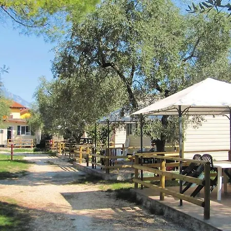 Feriehus Caravan Park, *